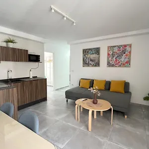 Mezquita Apartment